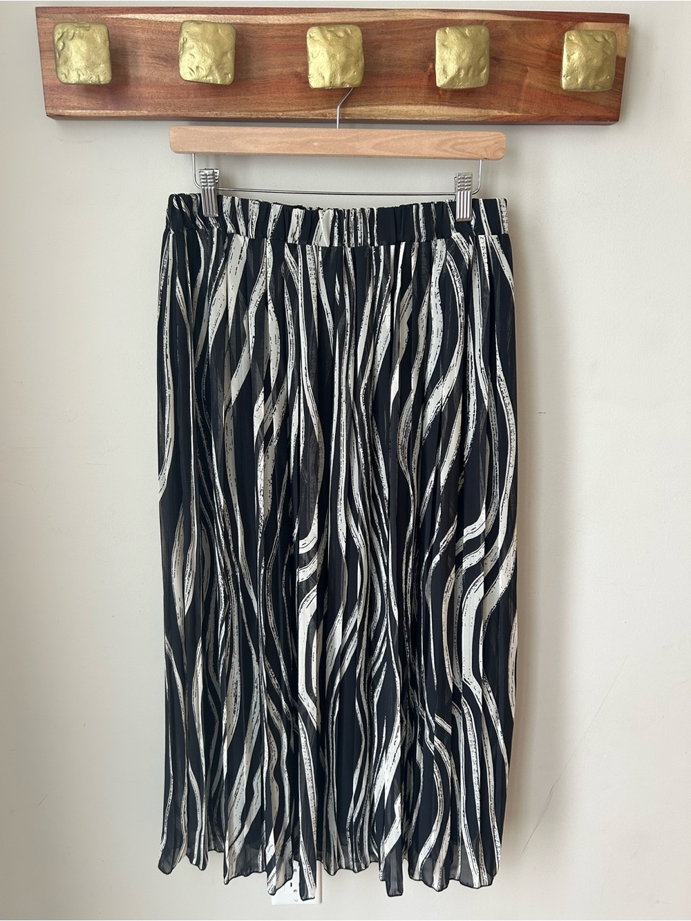 Joie Pleated Zebra Print Midi Skirt | Abstract Monochrome Pull-On - Medium